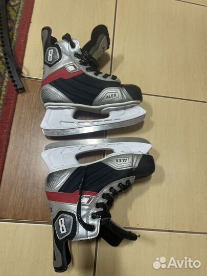 Коньки хоккейные б/у размер 41