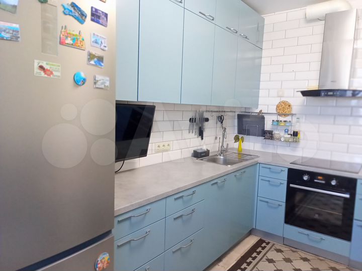 2-к. квартира, 60 м², 2/3 эт.