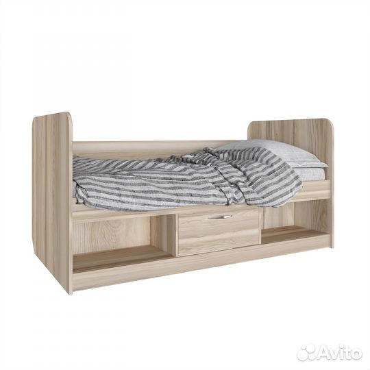 Детская кровать с бортиком
