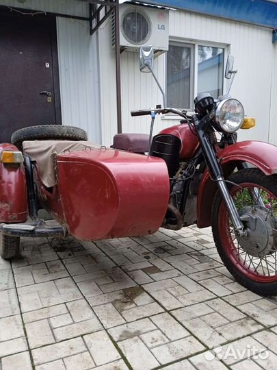 Мотоцикл Днепр мт10