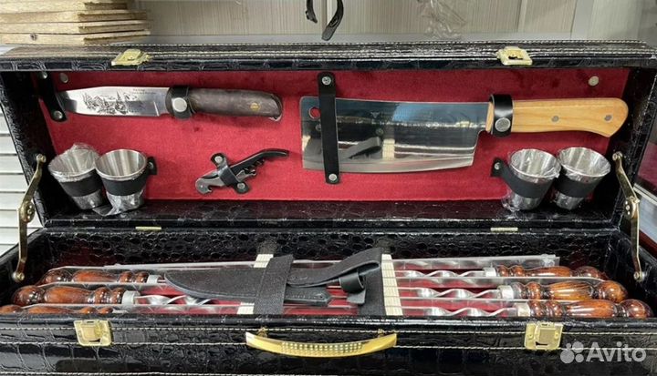 Шашлычный подарочный набор шампура