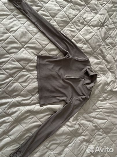 Кроп топ серый