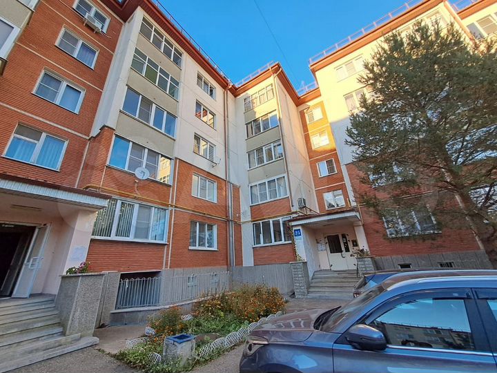 3-к. квартира, 123,1 м², 1/5 эт.