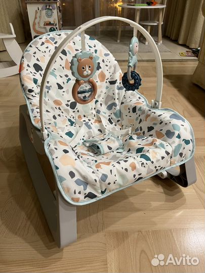 Кресло качалка детское Fisher Price