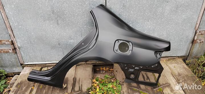 Крыло левое