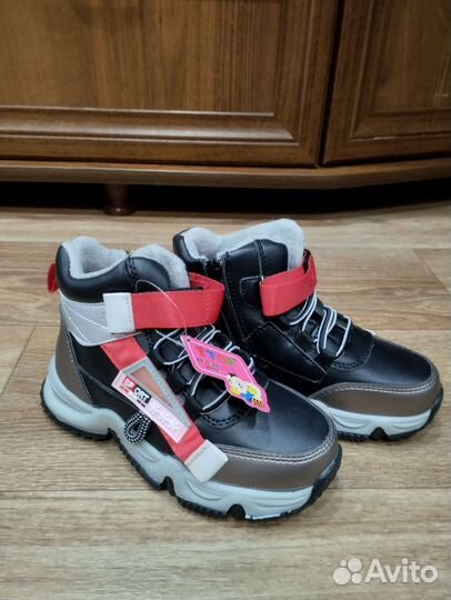 Ботинки демисезонные 29