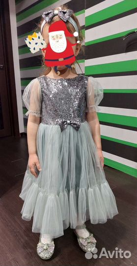 Нарядное платье 104