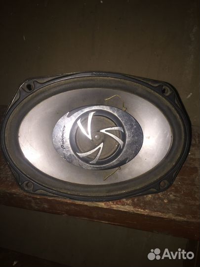 Продам колонки или обменяю на что нибудь