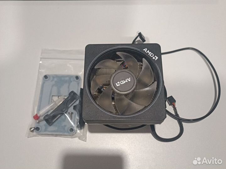 AMD Wraith Prism RGB кулер для процессора