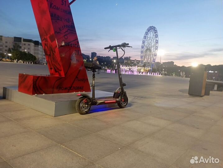 Электросамокат kugoo M4