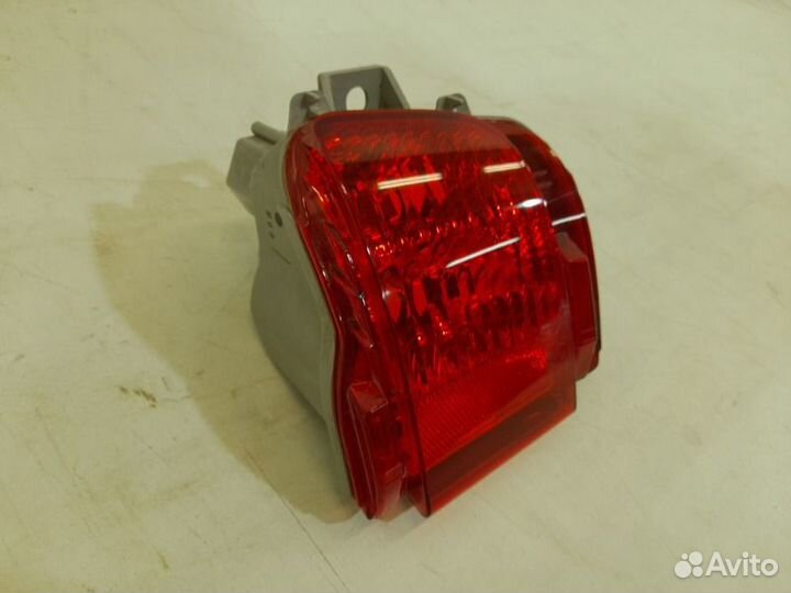 Фонарь противотуманный задний правый Toyota Land