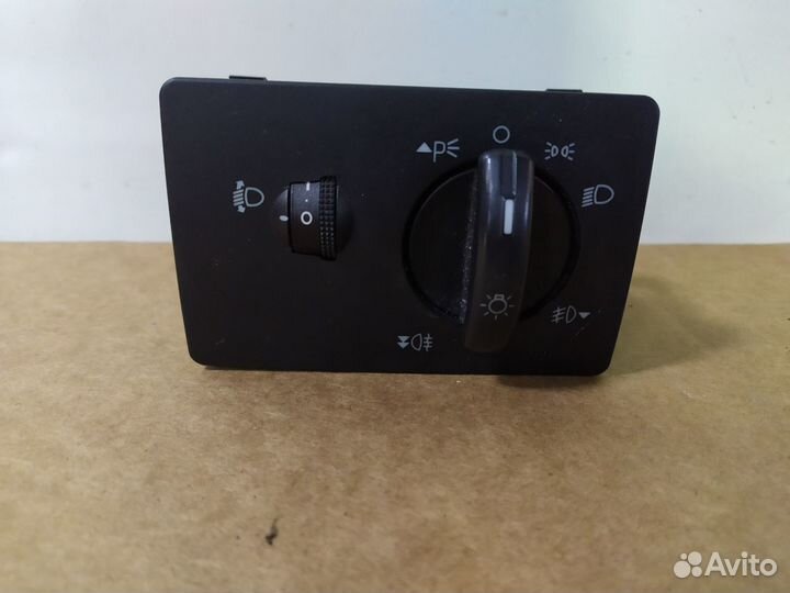 Блок управления светом с птф Форд Фокус 2