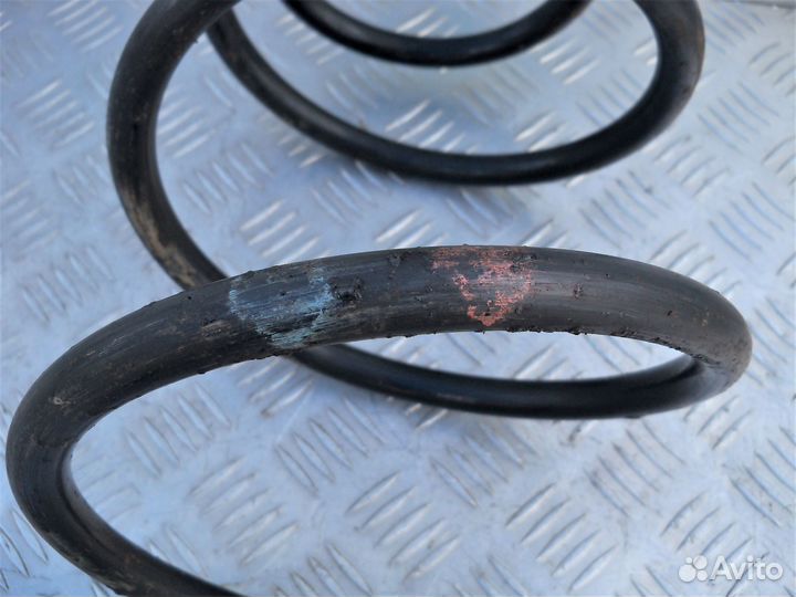 Пружина передняя Nissan Teana J31 2007г