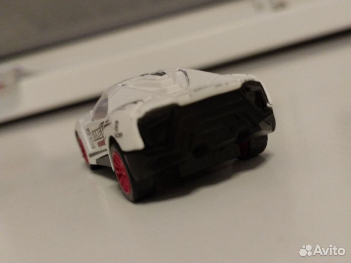 Машинка коллекционная