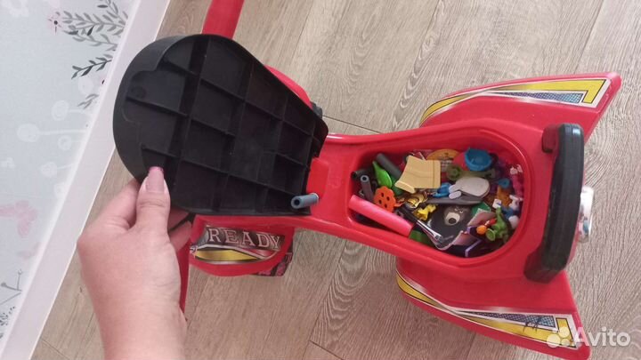Машинка каталка