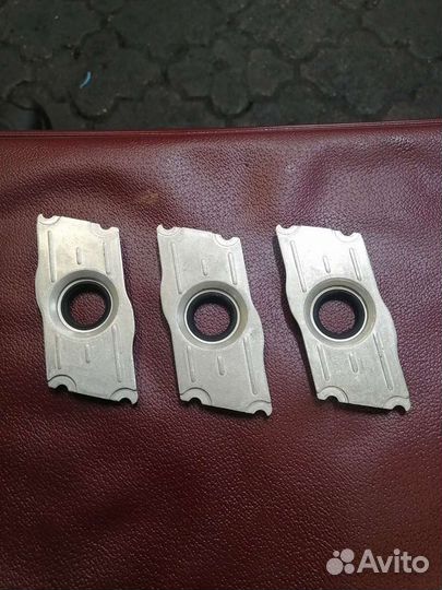 Крышка впрыска с уплотнение