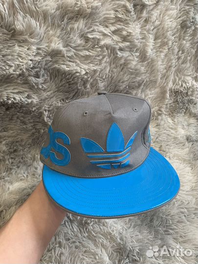 Snapback adidas