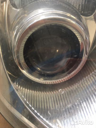 Фара передняя правая Toyota Avensis (1650)