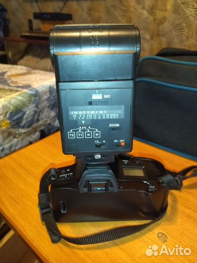 Пленочный фотоаппарат minolta