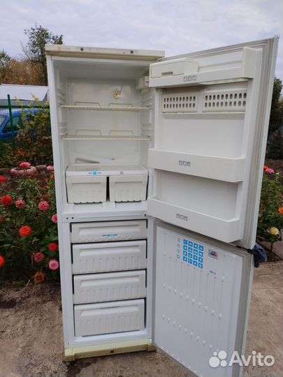 Холодильник бу stinol