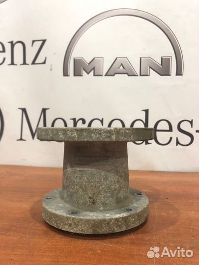 Кронштейн вискомуфты Mercedes-Benz Actros MP2