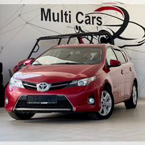 Toyota Auris 1.6 CVT, 2013, 115 000 км, с пробегом, цена 1 050 000 руб.