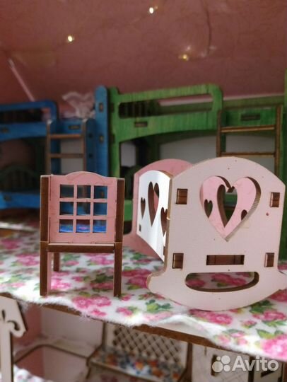 Домик кукольный