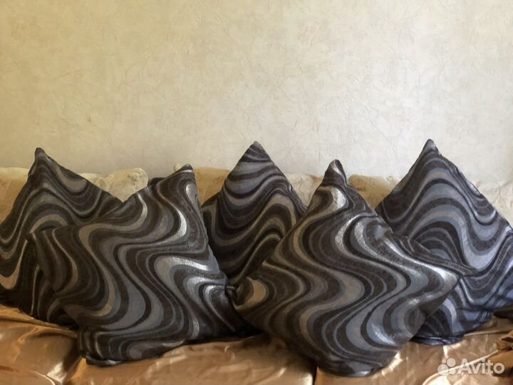 Подушки декоративные 60 x 60 см