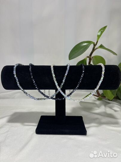 Чокеры из горного хрусталя