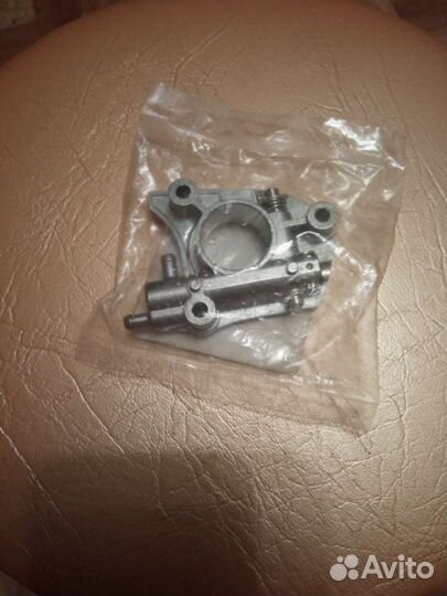 Масляный насос для бензопилы эхо