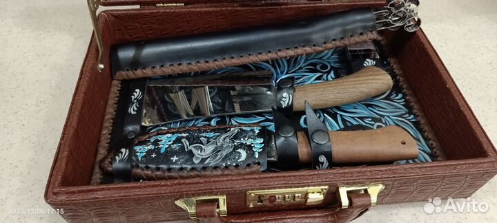 Подарочный набор для пикника в кейсе