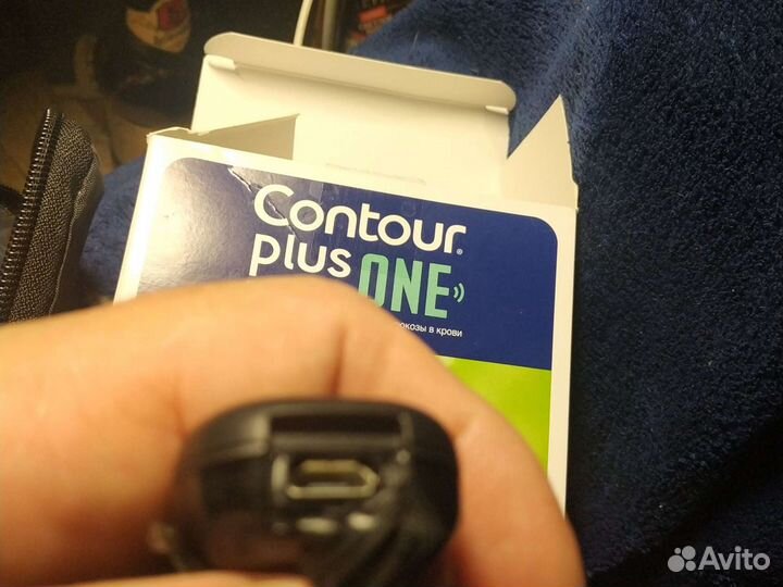 Глюкометр новый, работает с телефоном и без