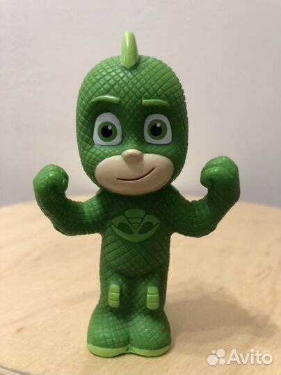 Фигурки Герои в масках