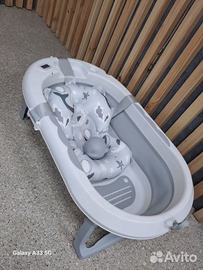 Ванночка для купания складная новая