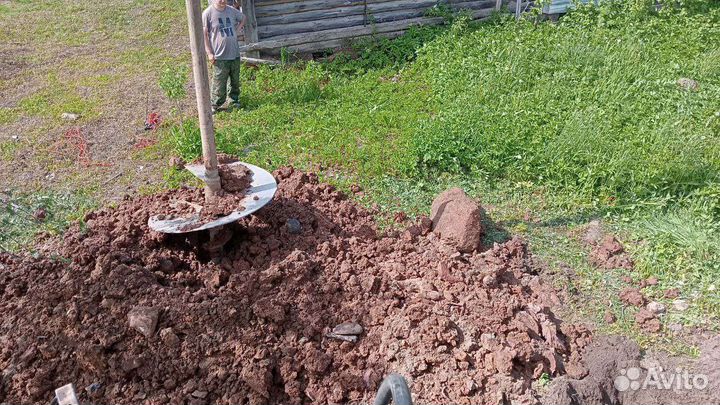 Копка колодца. Бурение колодца