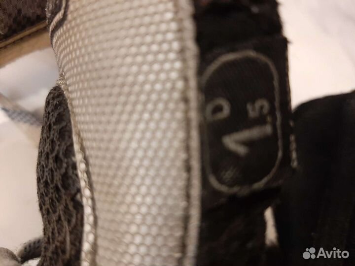 Хоккейные коньки bauer vapor размер 34