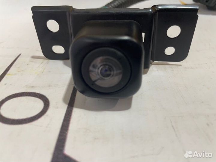 Камера передняя Toyota Land Cruiser Prado 150