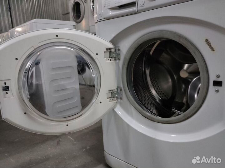 Стиральная машина Hotpoint Ariston бу с гарантией