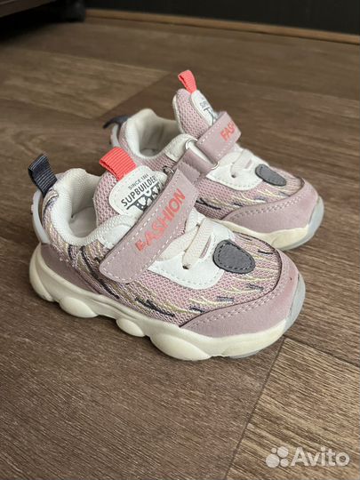Обувь для девочки