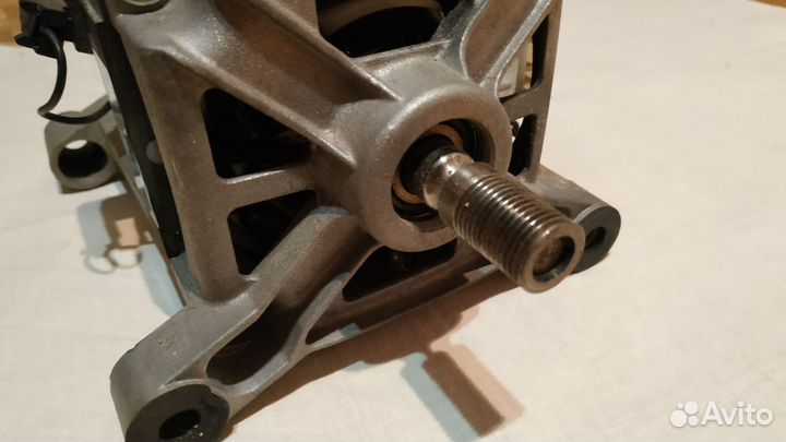 Электромотор от стиральной машины Indesit