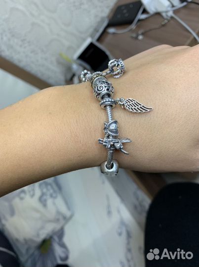 Браслет Pandora и шармы