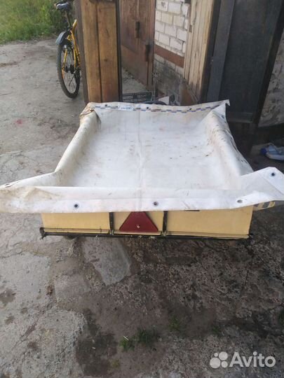 Велоприцеп