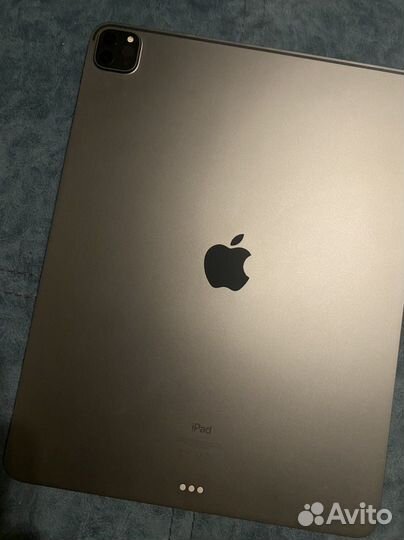 iPad Pro 12.9” (2020), 256 гб