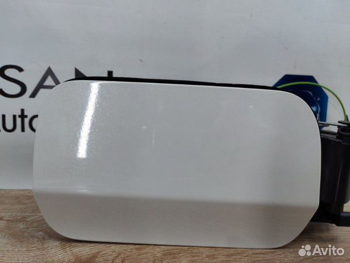 Лючок бензобака Bmw 3 F30 N20B20 2013