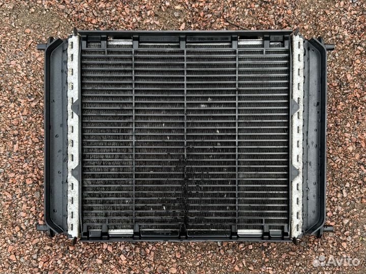 BMW Радиатор 17117560816