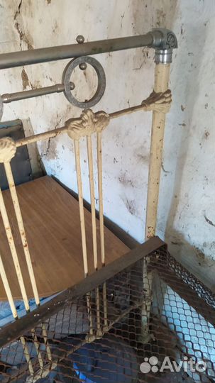 Мебель антиквариат