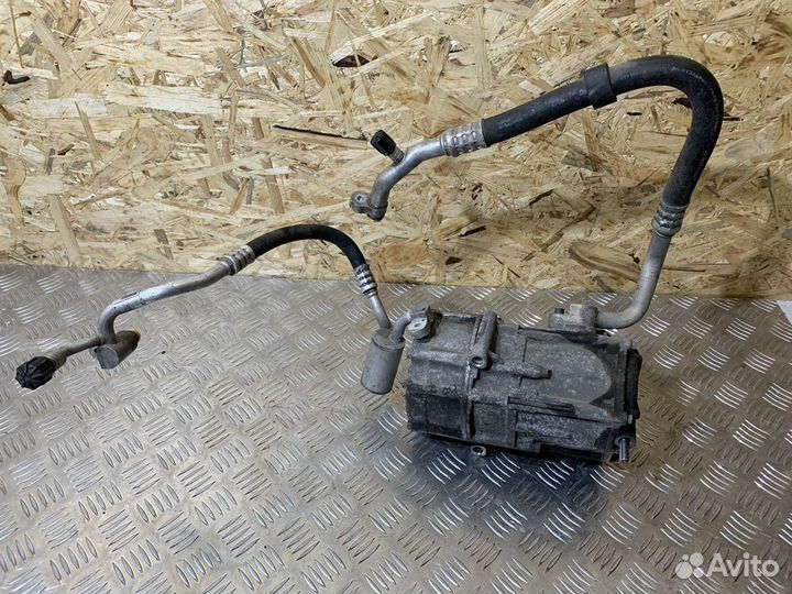 Электрический компрессор кондиционера BMW 7 F04