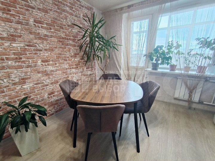 2-к. квартира, 66 м², 13/14 эт.