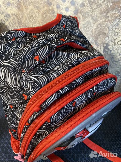 Рюкзак школьный для девочки и пенал