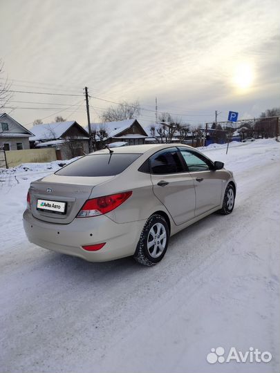 Hyundai Solaris 1.4 МТ, 2012, 211 000 км